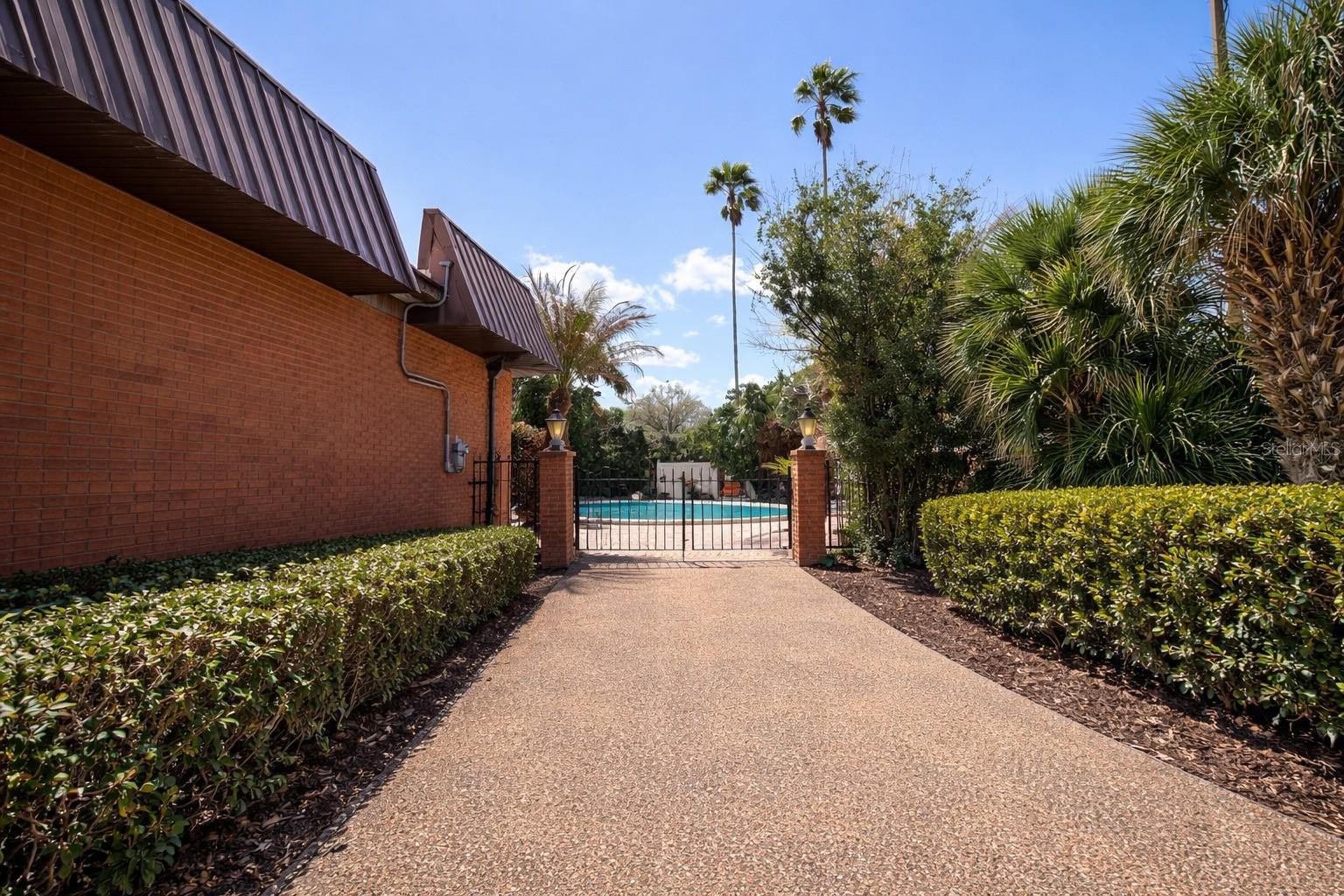 SUN-AIR COUNTRY CLUB - Residential