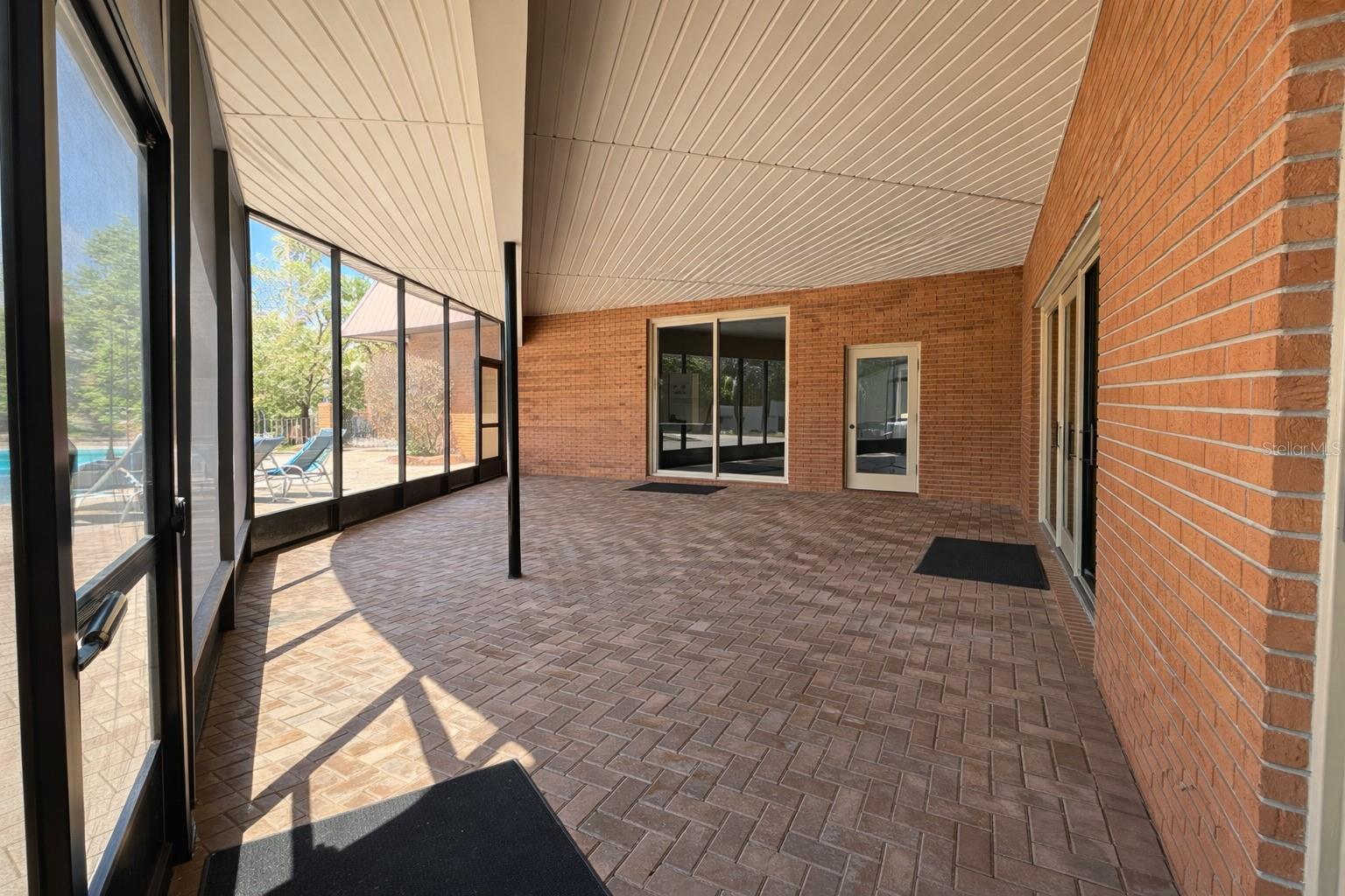 SUN-AIR COUNTRY CLUB - Residential