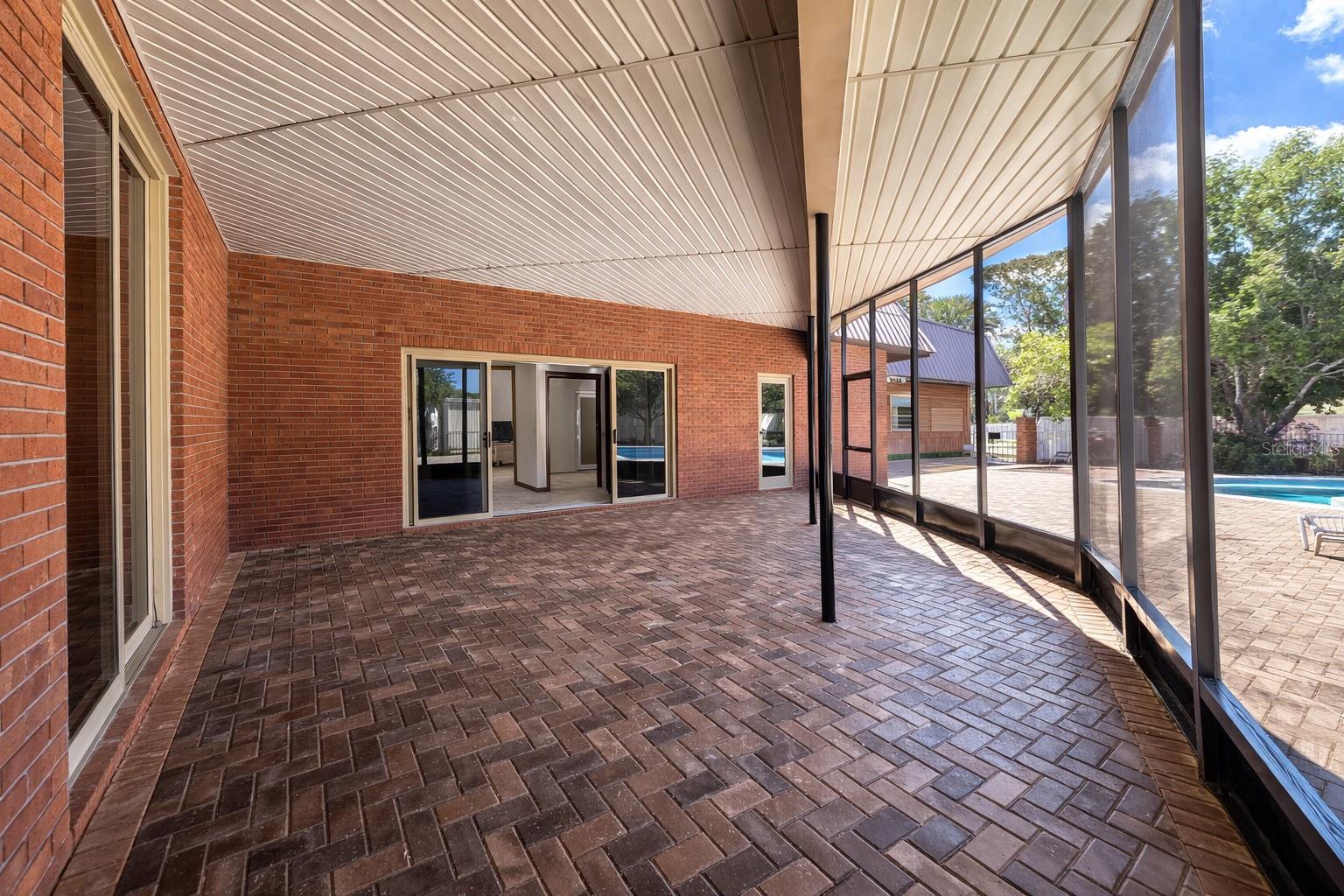 SUN-AIR COUNTRY CLUB - Residential