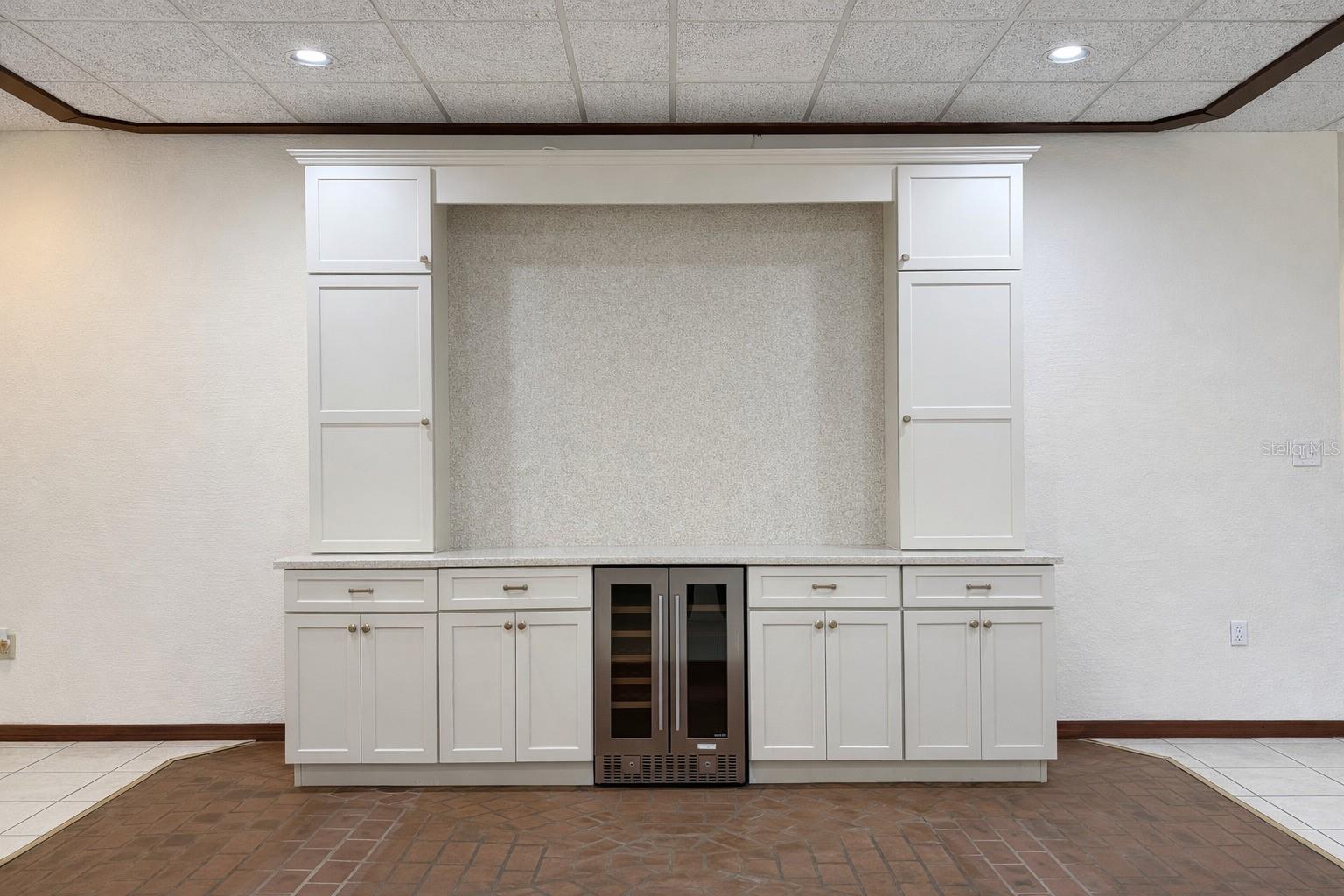 SUN-AIR COUNTRY CLUB - Residential