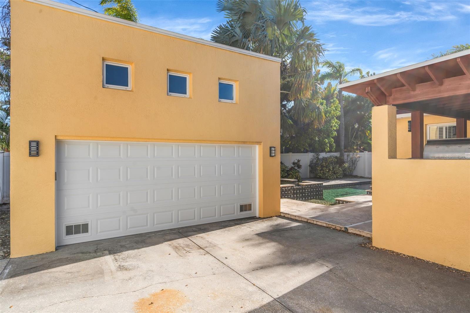 DAVIS ISLANDS PB10 PG52 TO 57 - Residential