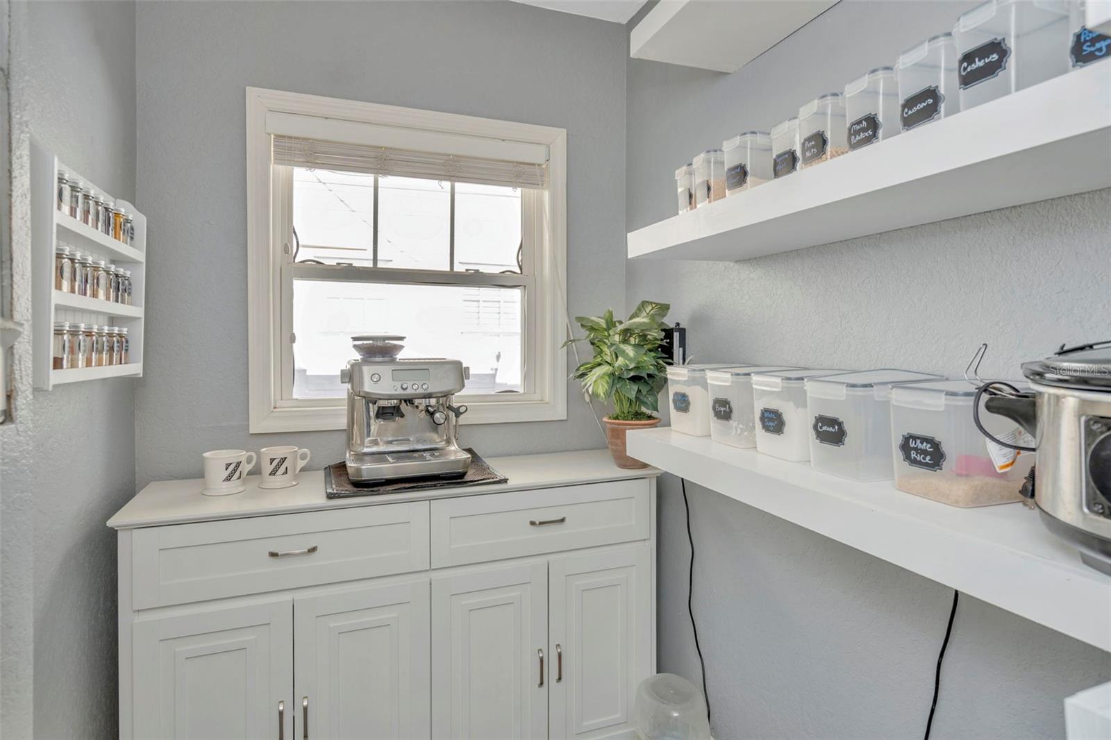 DAVIS ISLANDS PB10 PG52 TO 57 - Residential