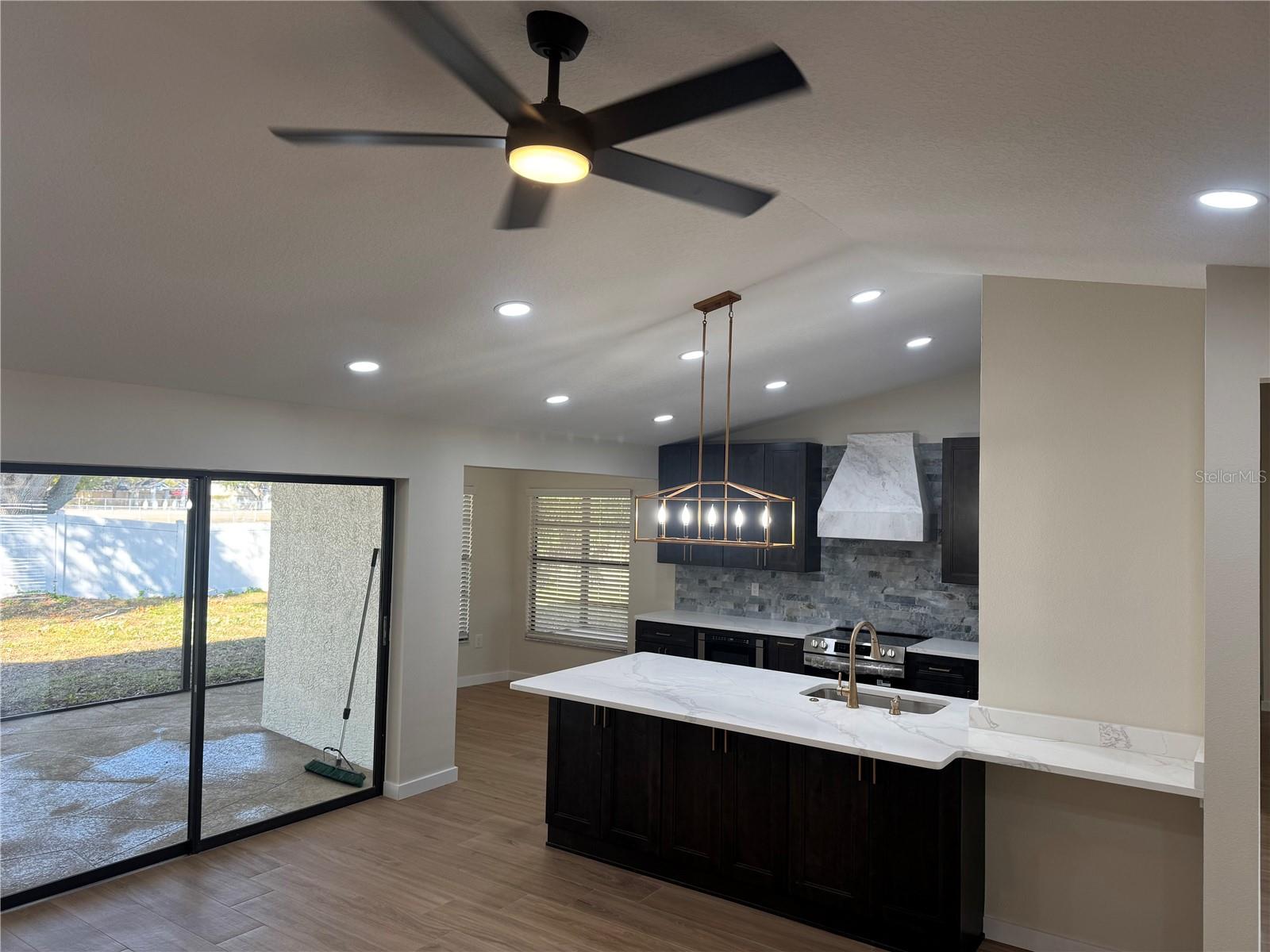 2221 CIMARRON TERRACE