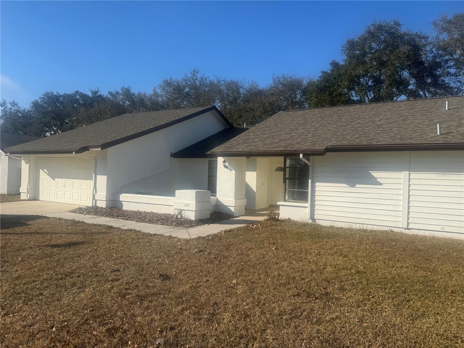 FALCON RIDGE - Residential