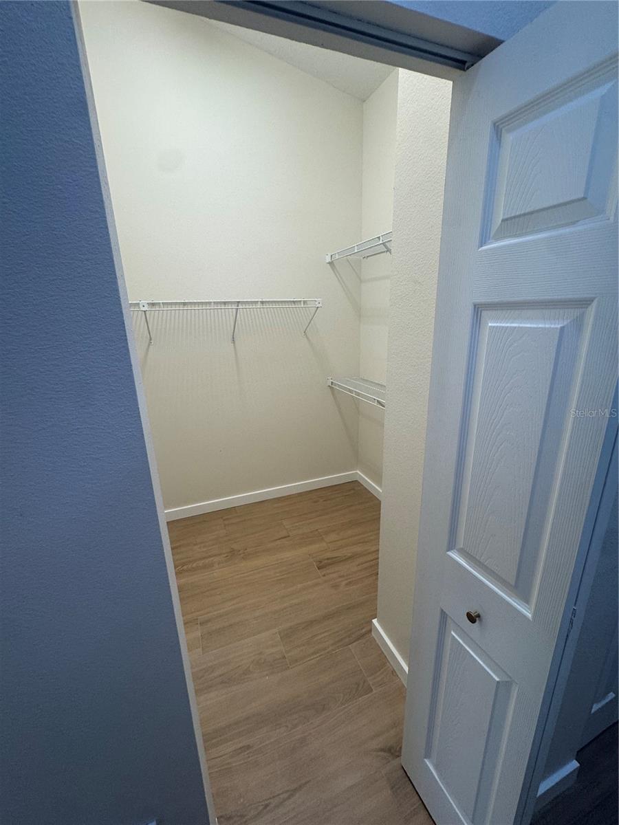 FALCON RIDGE - Residential