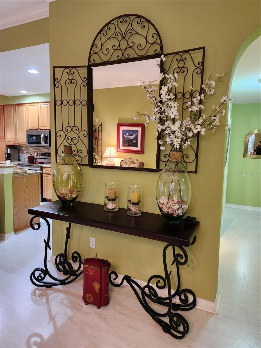 RAVINIA - Residential Lease