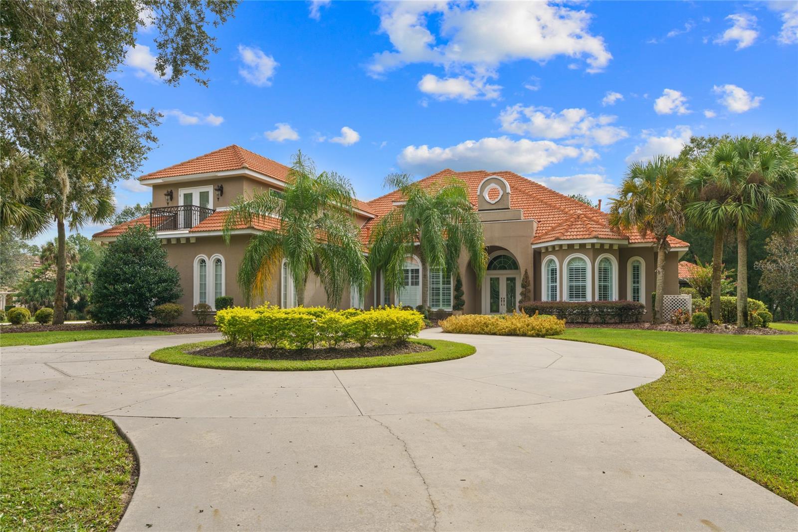 COUNTRY CLUB FARMS A HAMLET - Residential