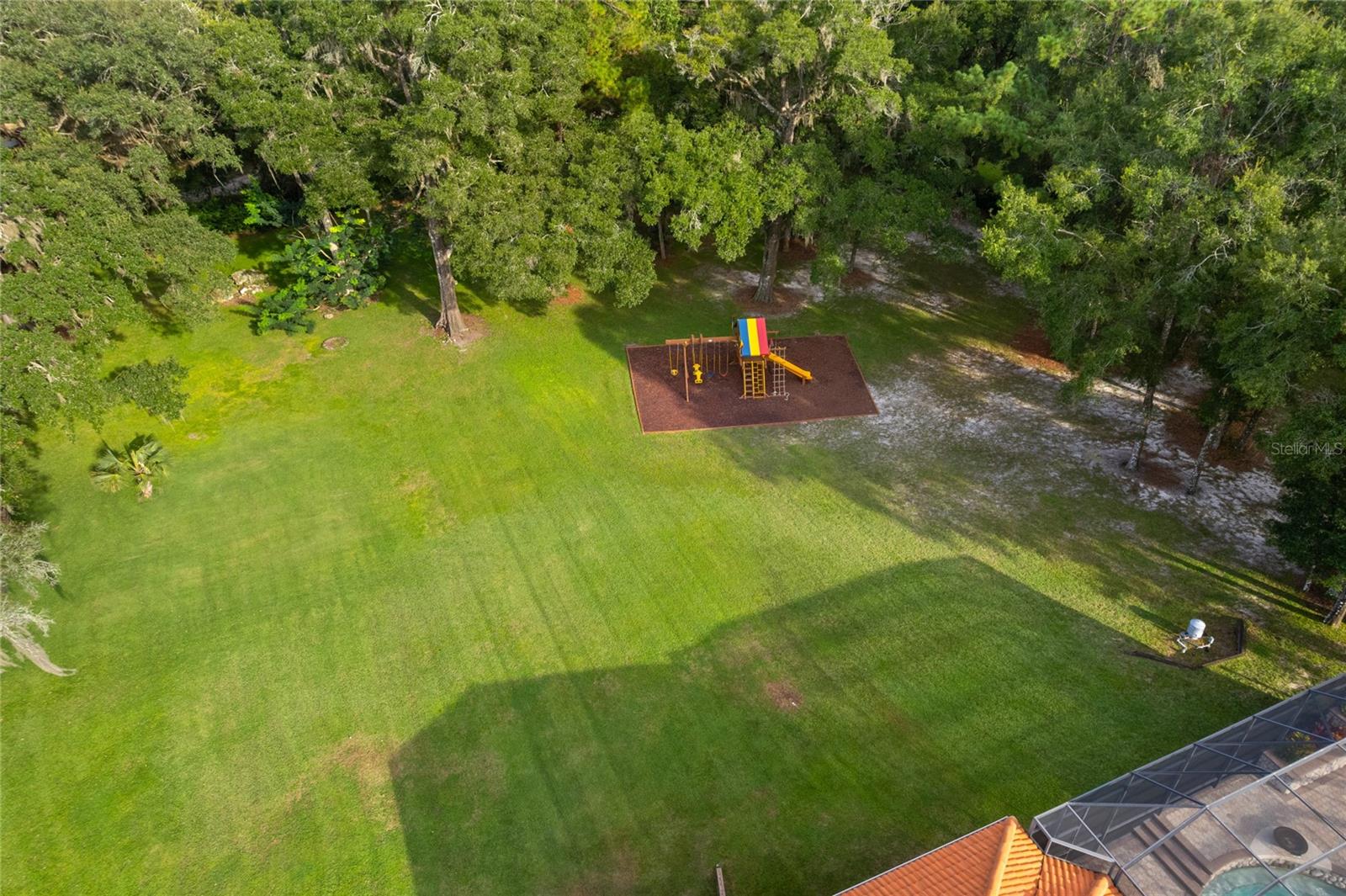 COUNTRY CLUB FARMS A HAMLET - Residential