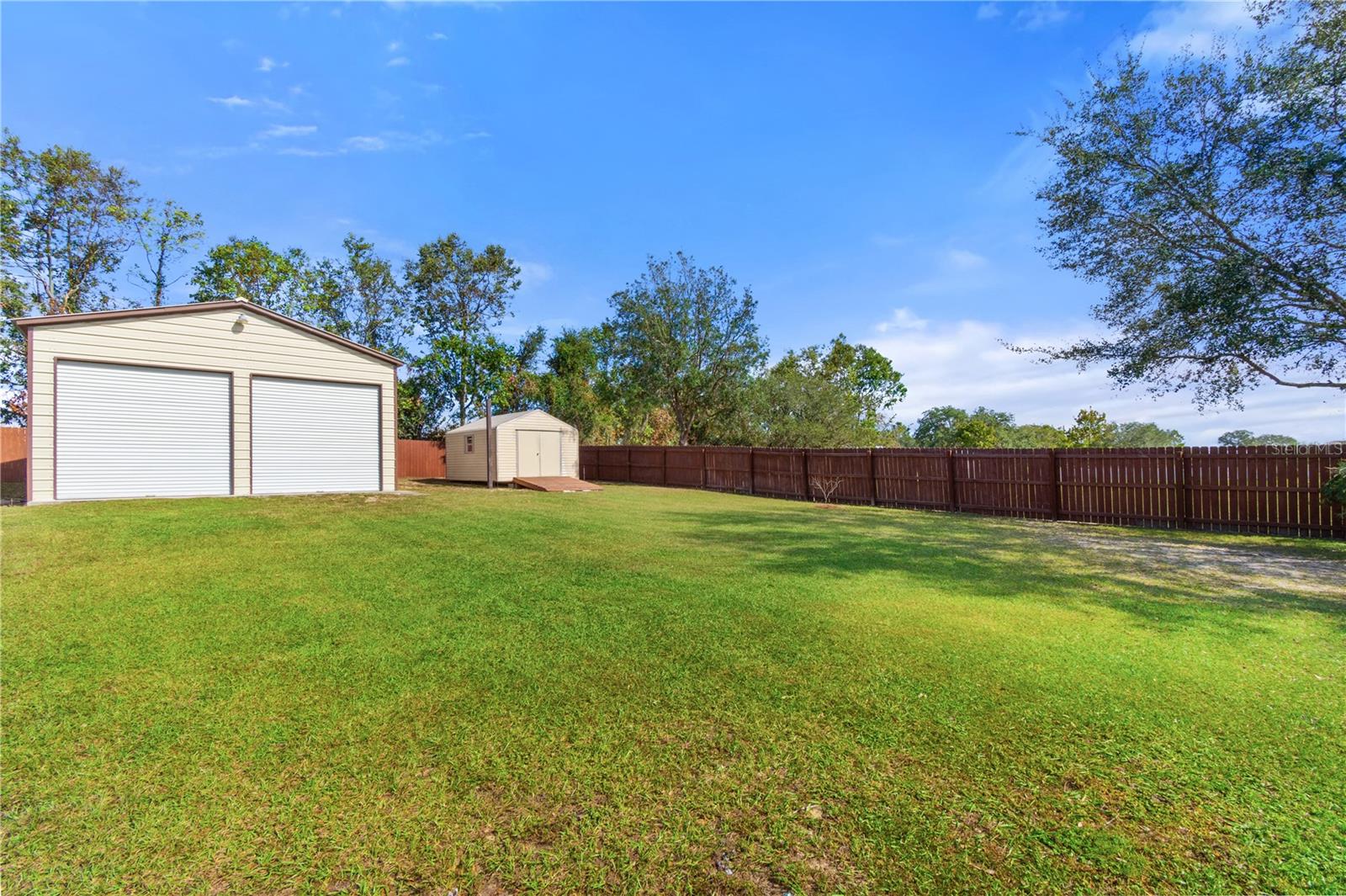 560 HATCHWOOD DRIVE