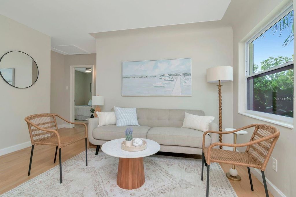 Photo of 5132 Oxford Avenue N, St Petersburg, FL 33710 (MLS # TB8493353)