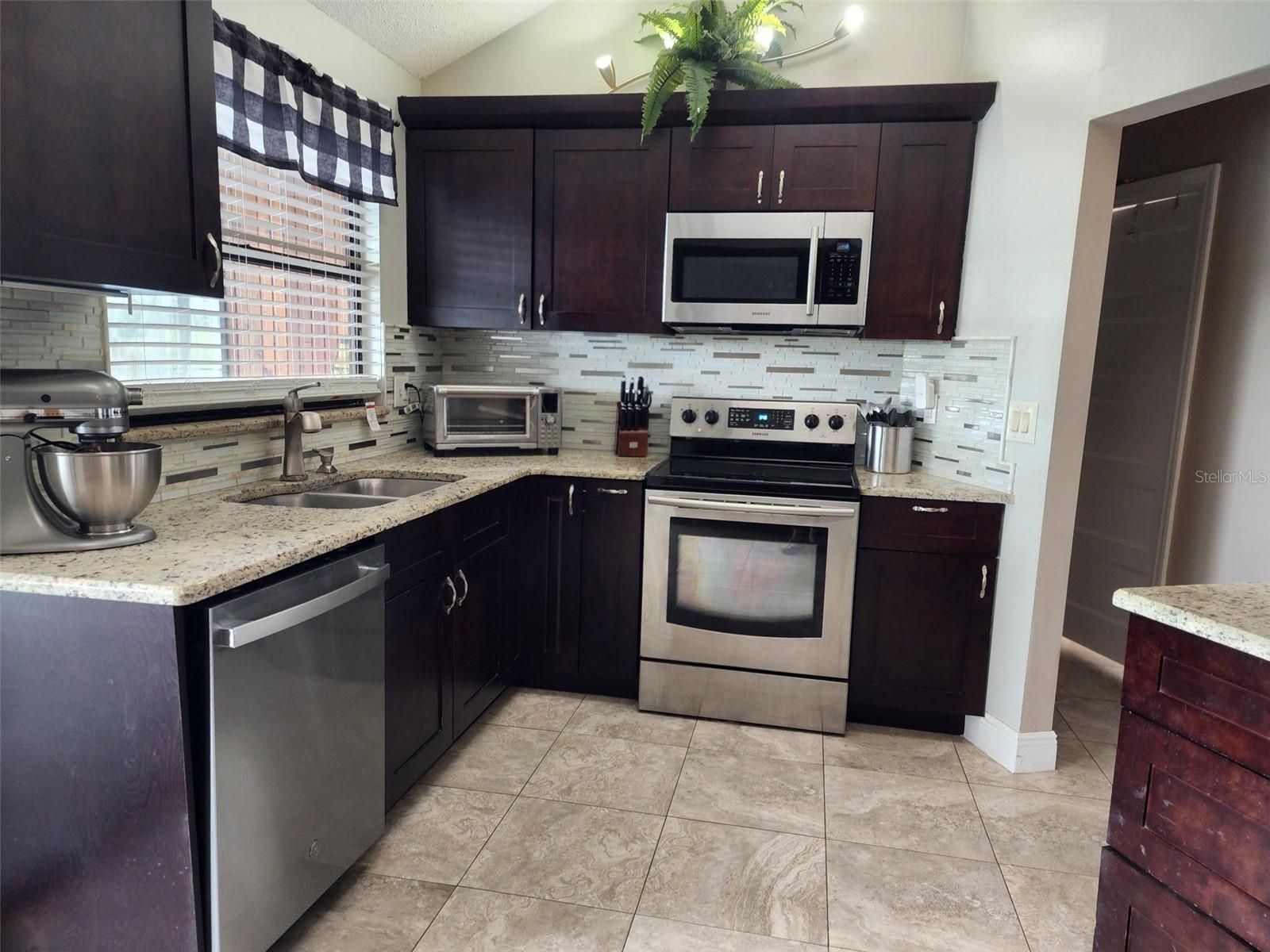 WHISP OAKS ESTATE PH 2 - Residential