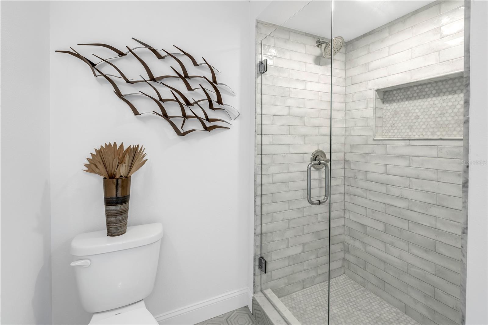 THREE PALMS POINT UNIT TEN - Residential