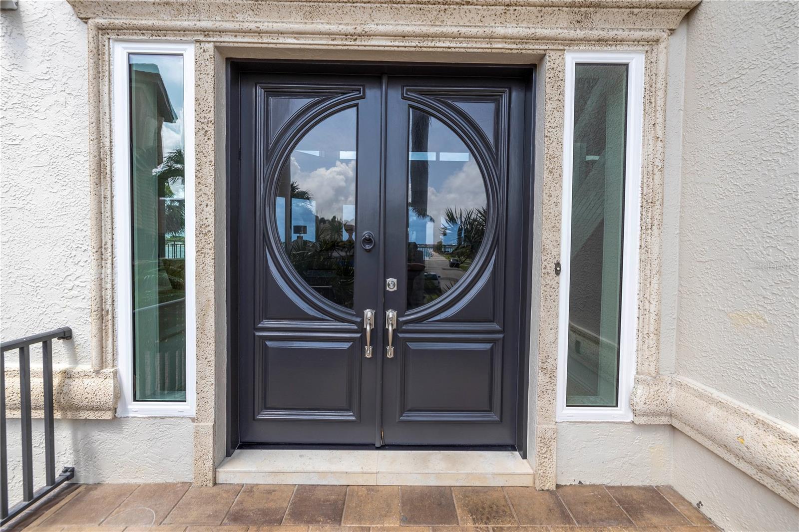 THREE PALMS POINT UNIT TEN - Residential