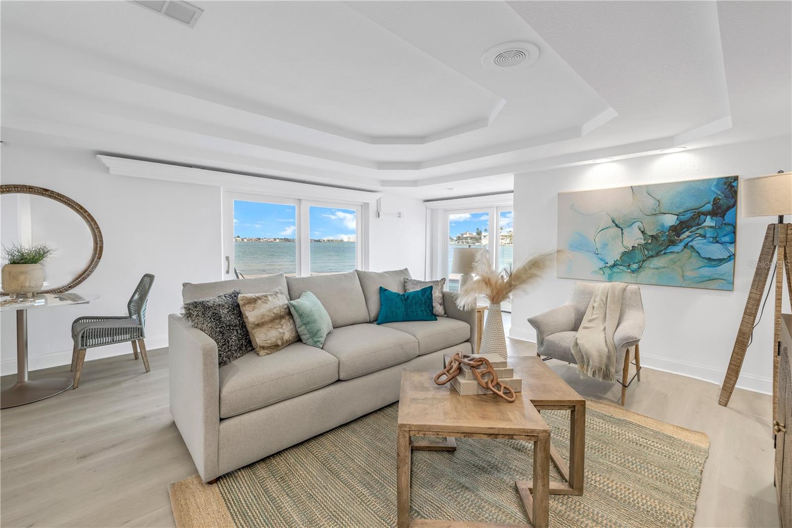 THREE PALMS POINT UNIT TEN - Residential