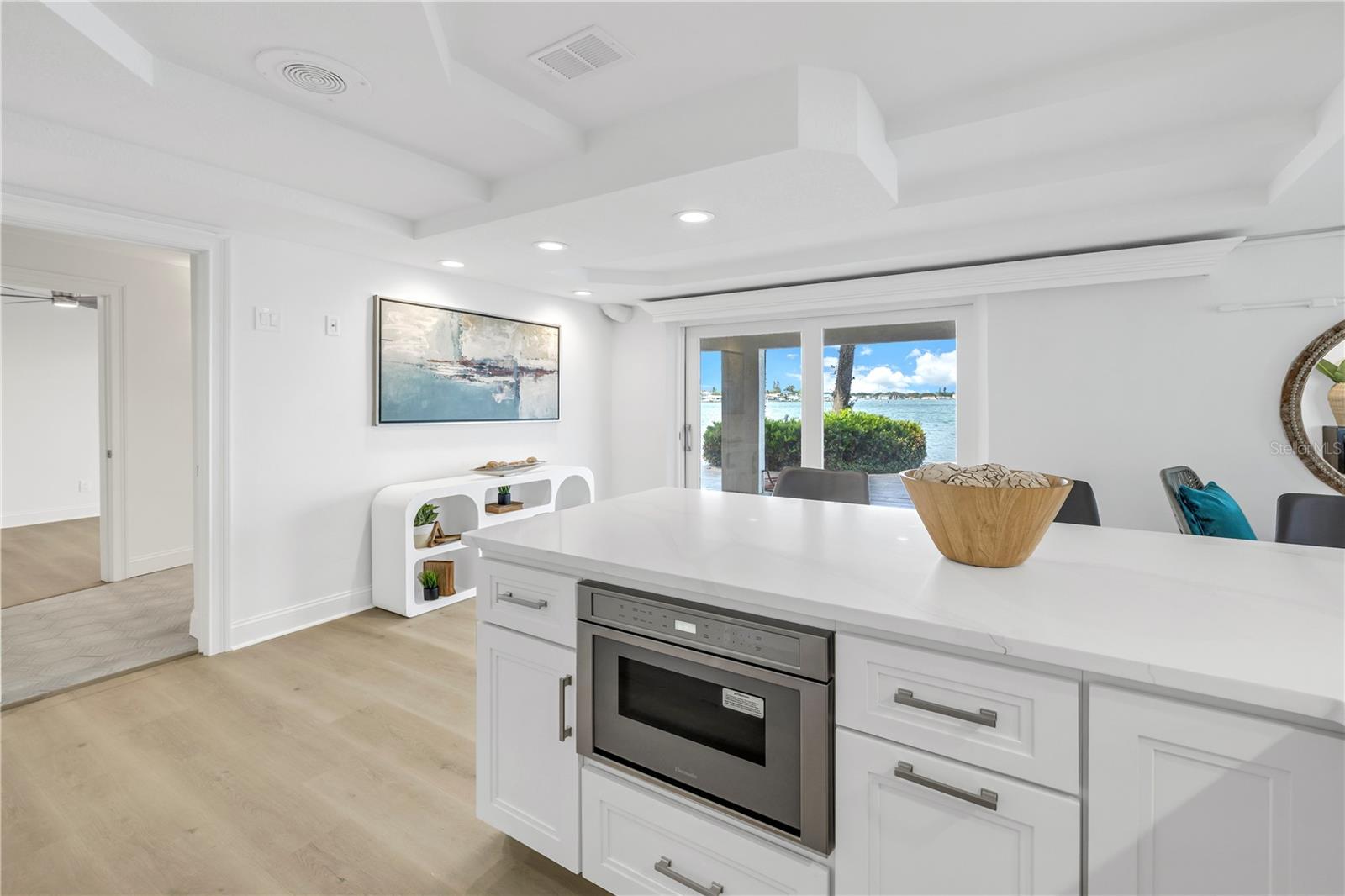 THREE PALMS POINT UNIT TEN - Residential