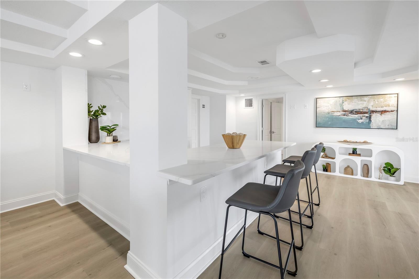 THREE PALMS POINT UNIT TEN - Residential