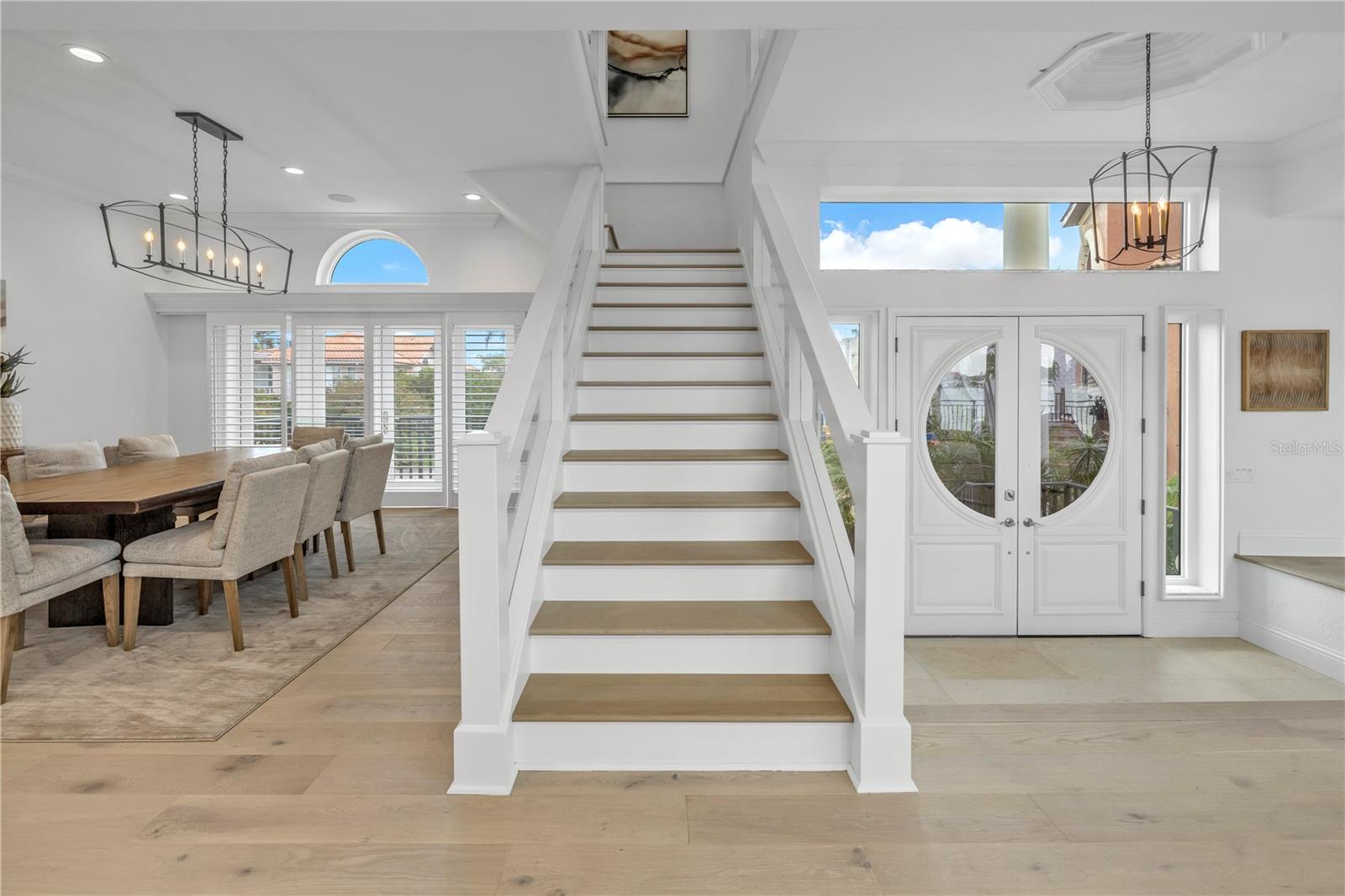 THREE PALMS POINT UNIT TEN - Residential