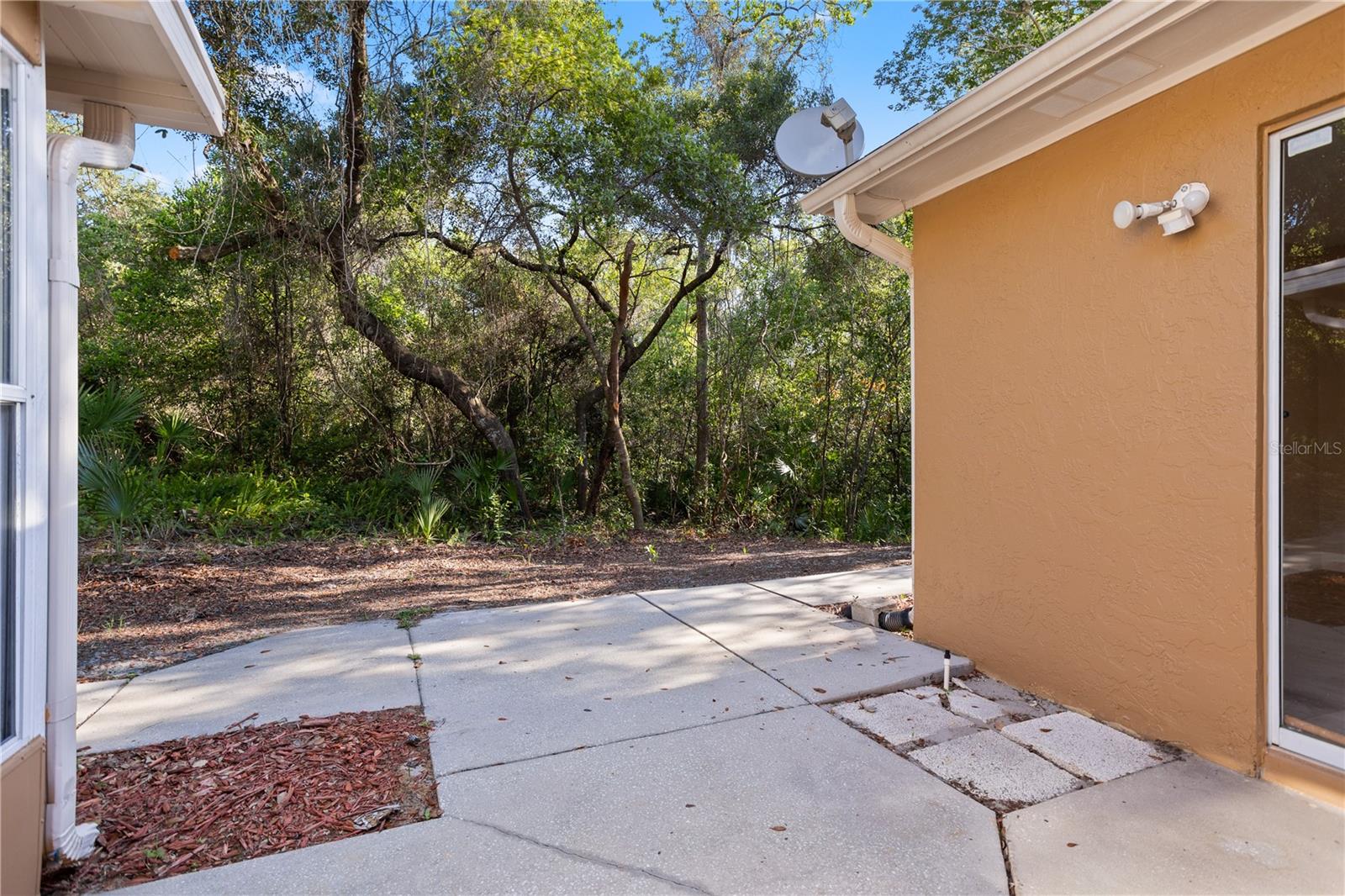 DELTONA LAKES UNIT 08 - Residential