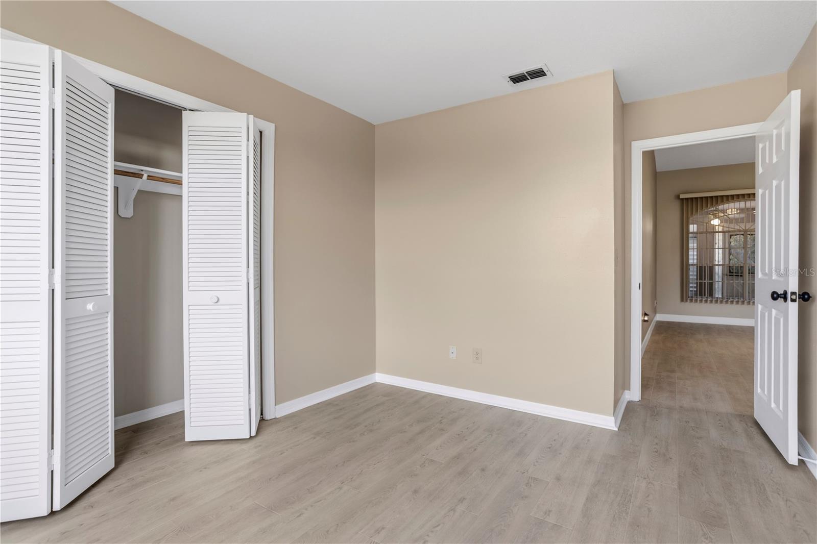 DELTONA LAKES UNIT 08 - Residential