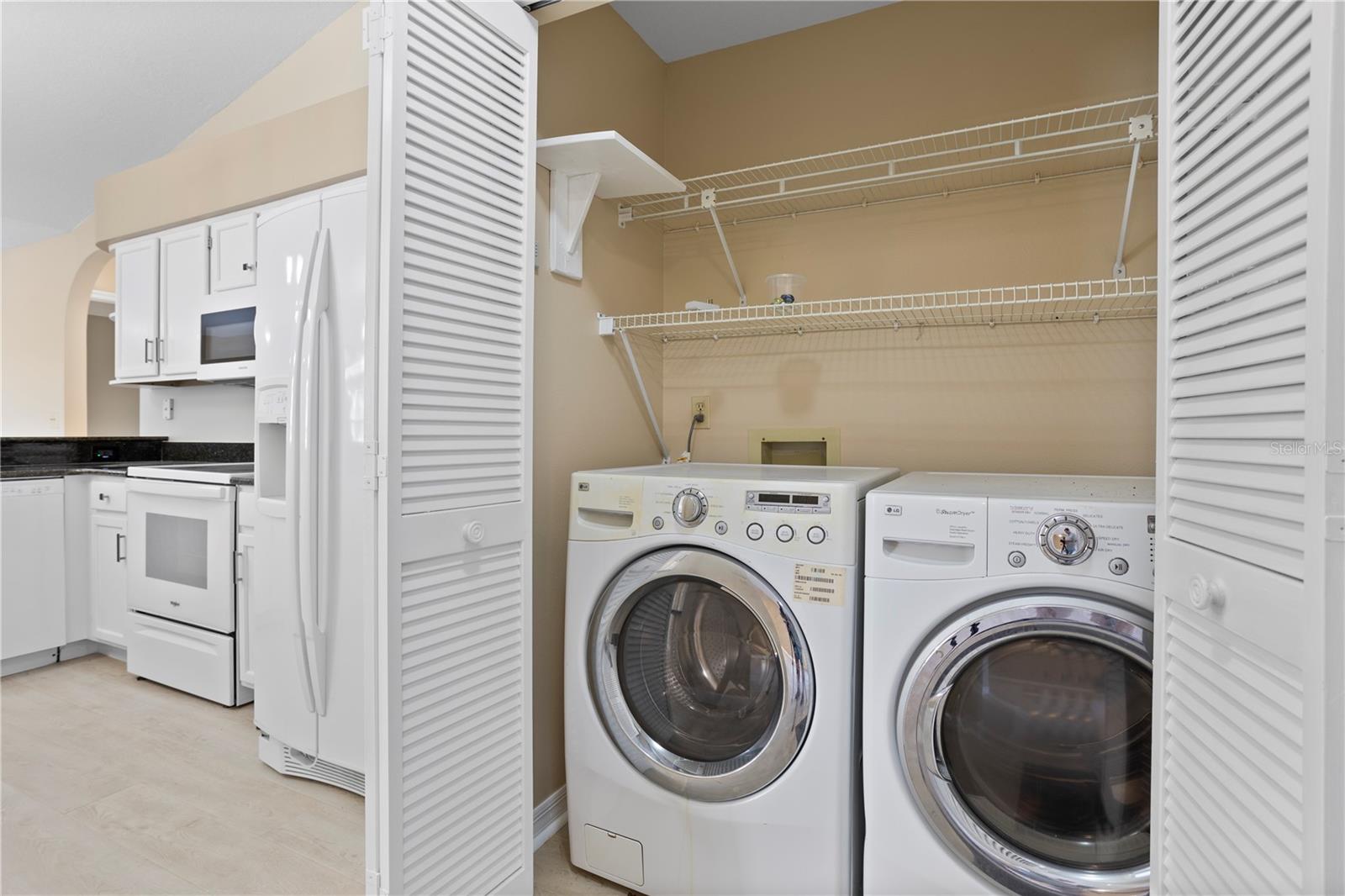 DELTONA LAKES UNIT 08 - Residential