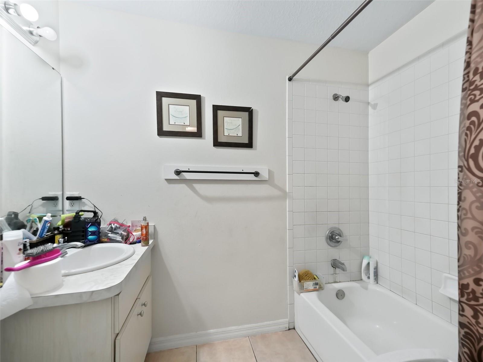 QUAIL RUN - Residential Income