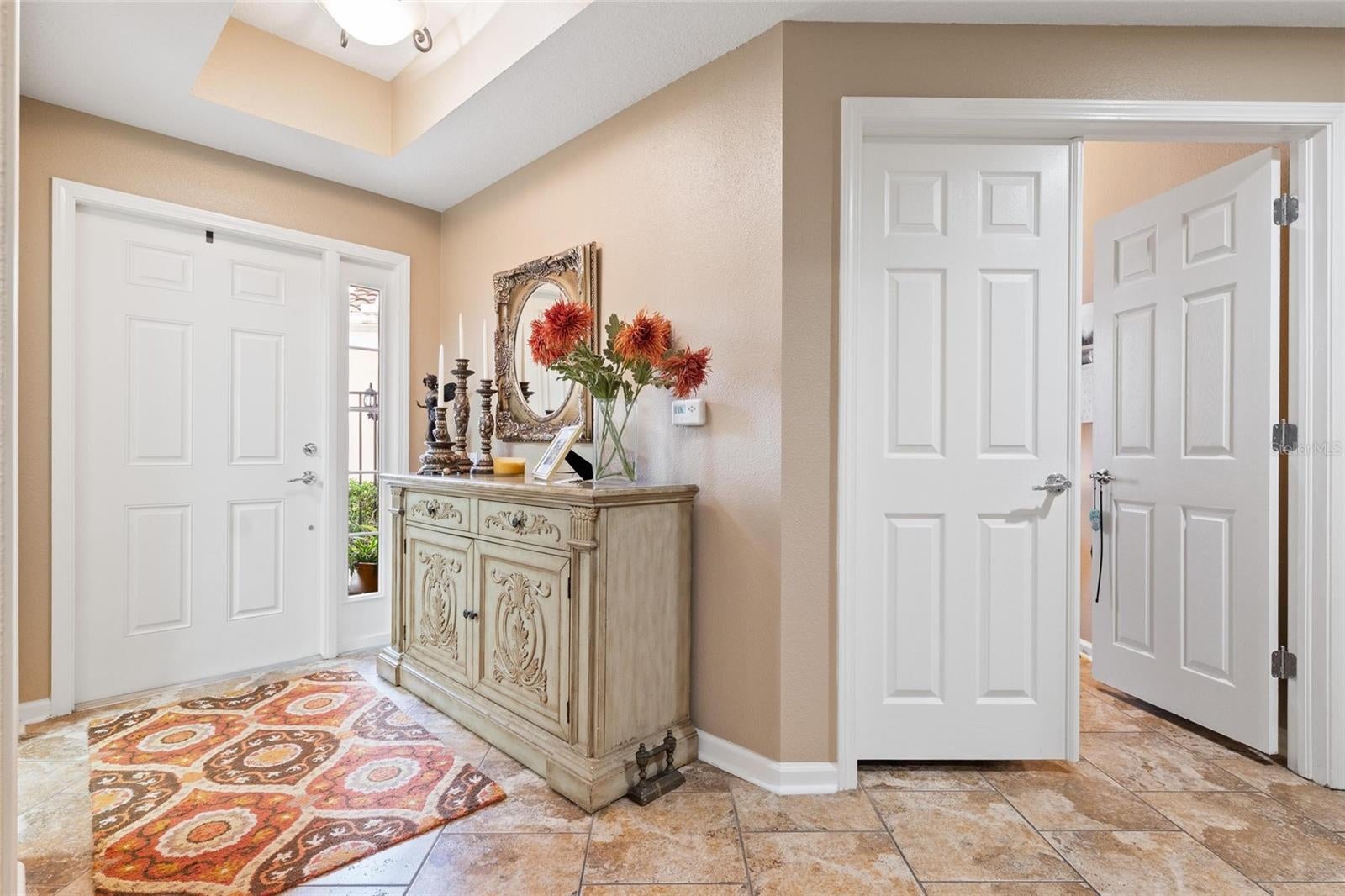 2061 CARRIAGE LANE 104