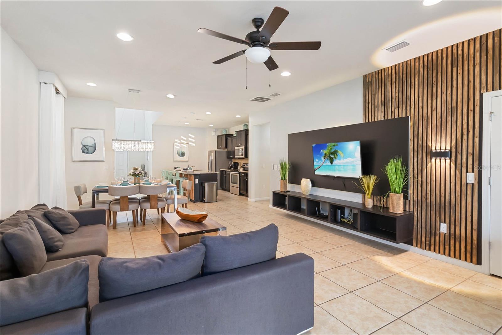 2108 MOROCCO WAY