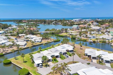 608 FAIR WINDS DRIVE 608 NOKOMIS FL 34275