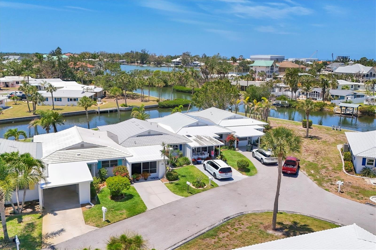 608 FAIR WINDS DRIVE 608