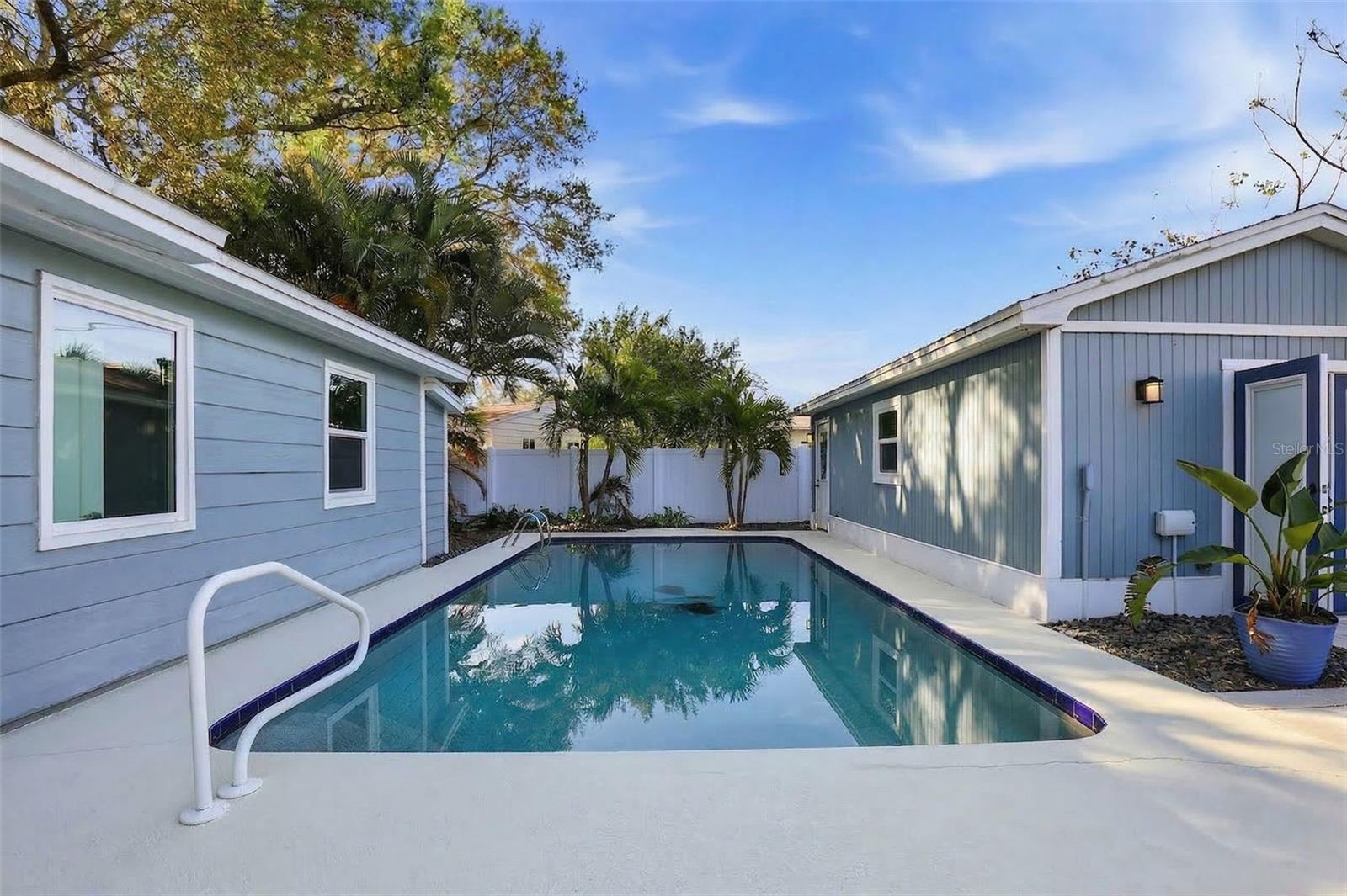 BEL MAR UNIT 03 - Residential