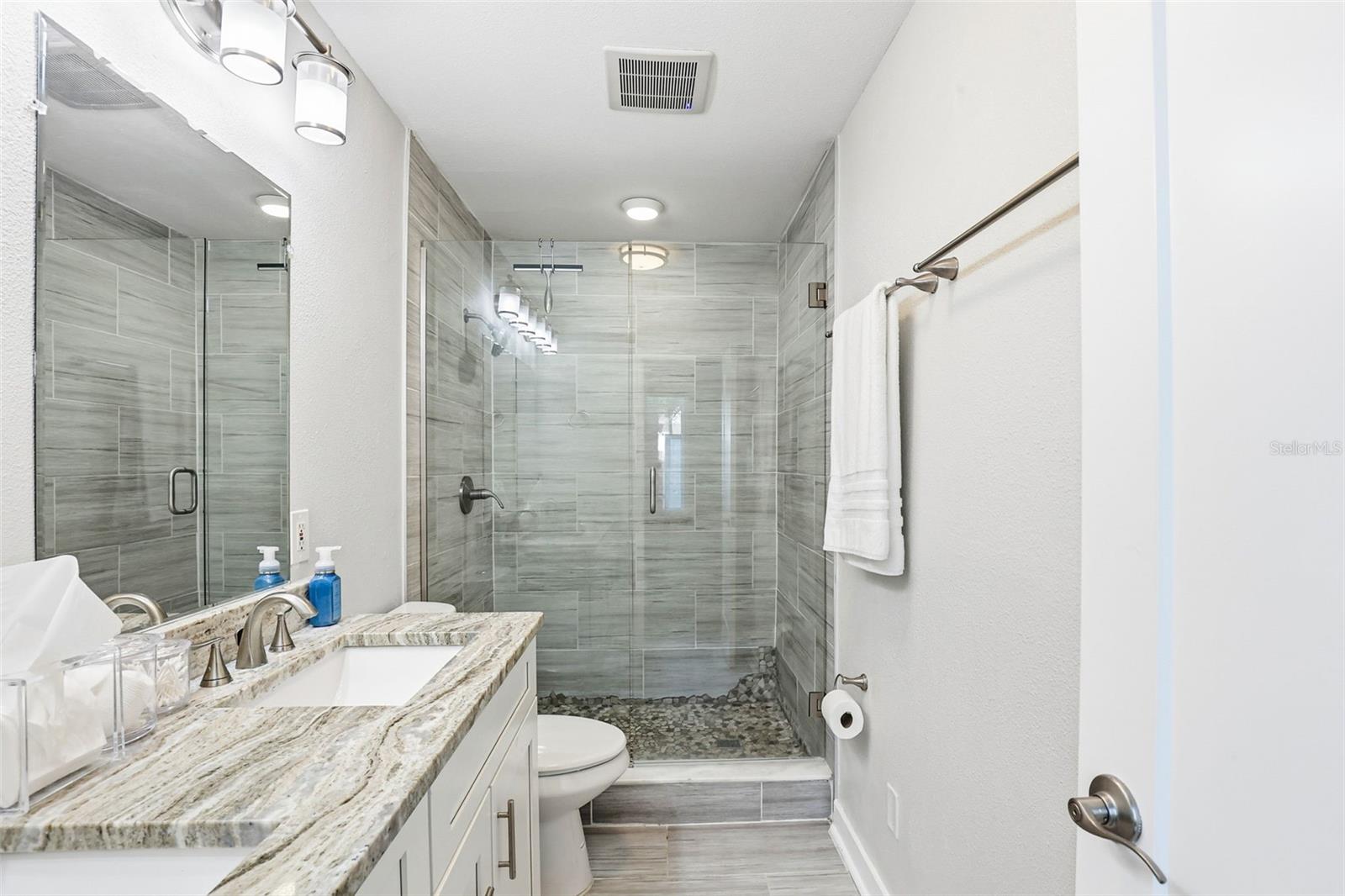 BEL MAR UNIT 03 - Residential