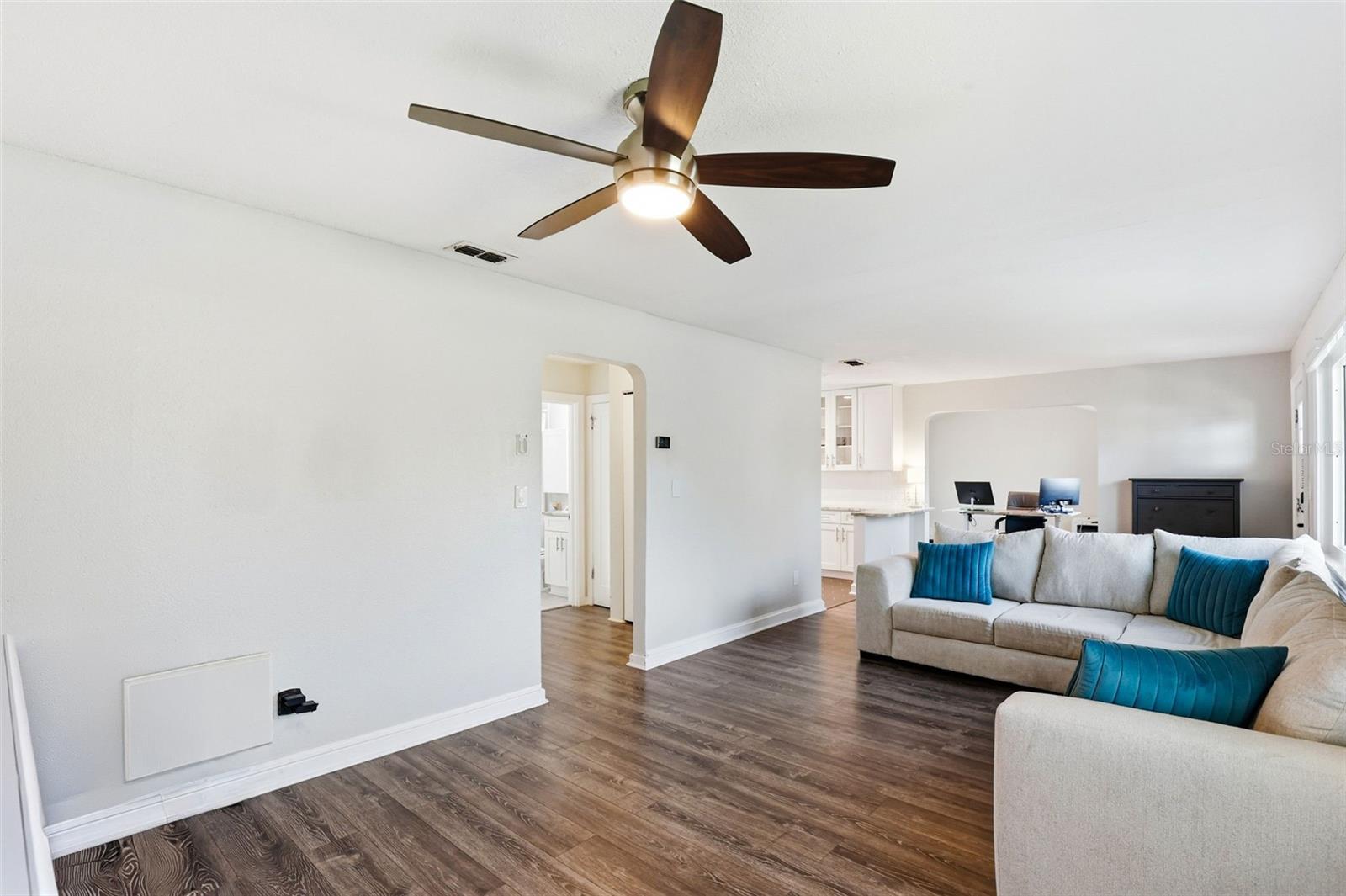 BEL MAR UNIT 03 - Residential