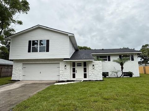 8203 BLUESTAR CIRCLE ORLANDO FL 32819