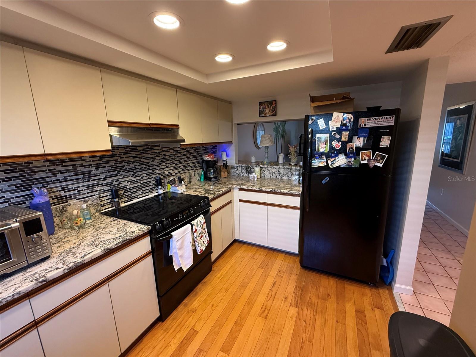 259 FENWICK DRIVE 35