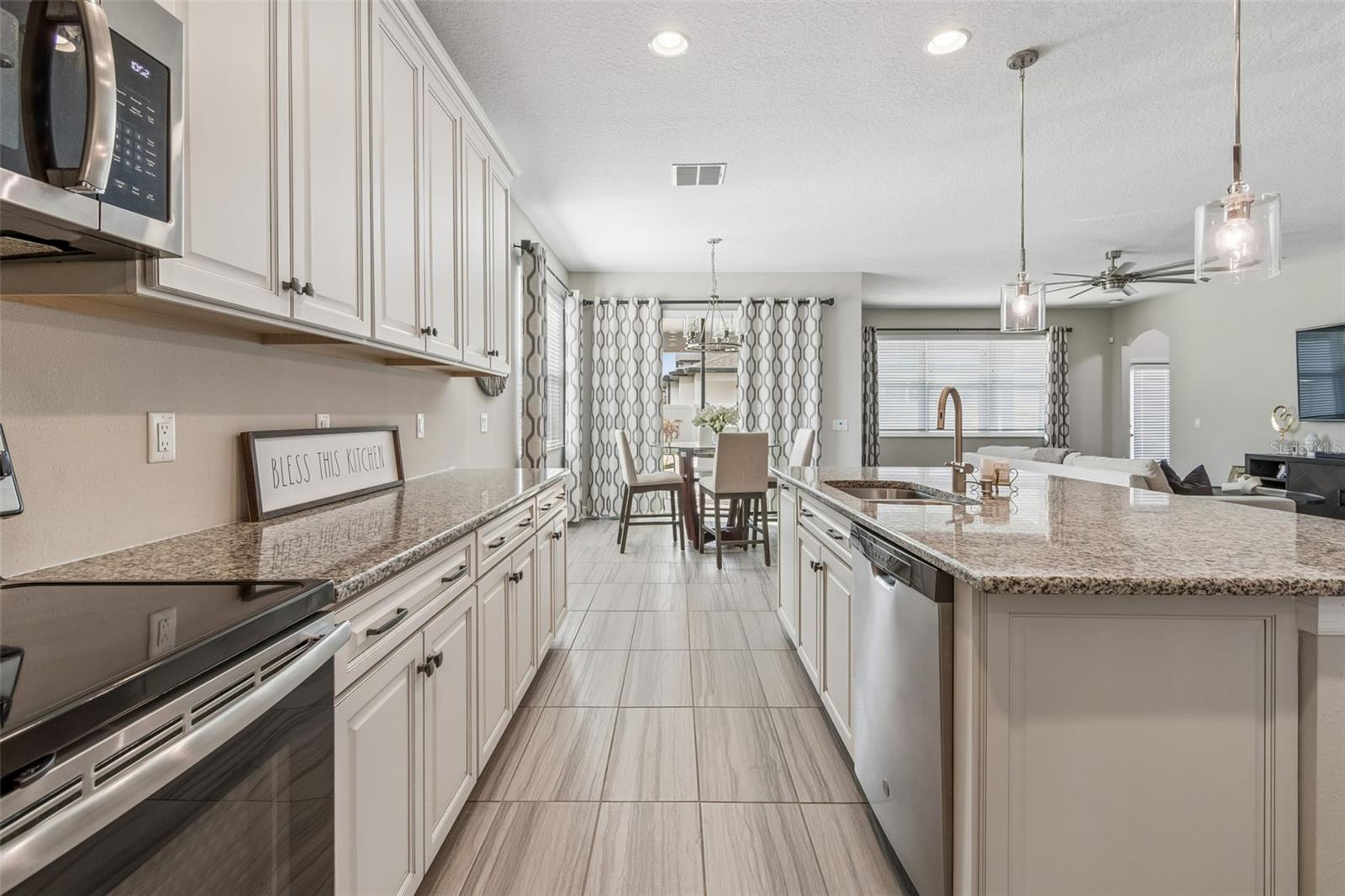 THE RESERVE AT LONG LAKE RANCH - Residential