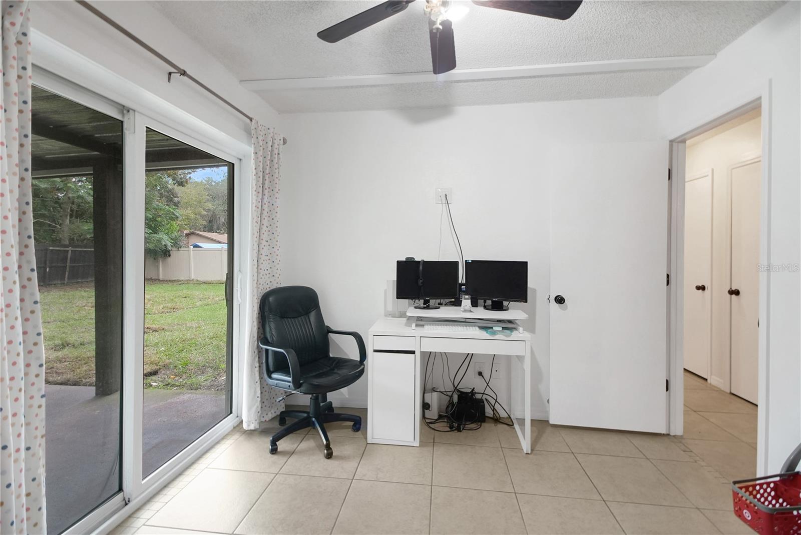 EAST UMATILLA - Residential