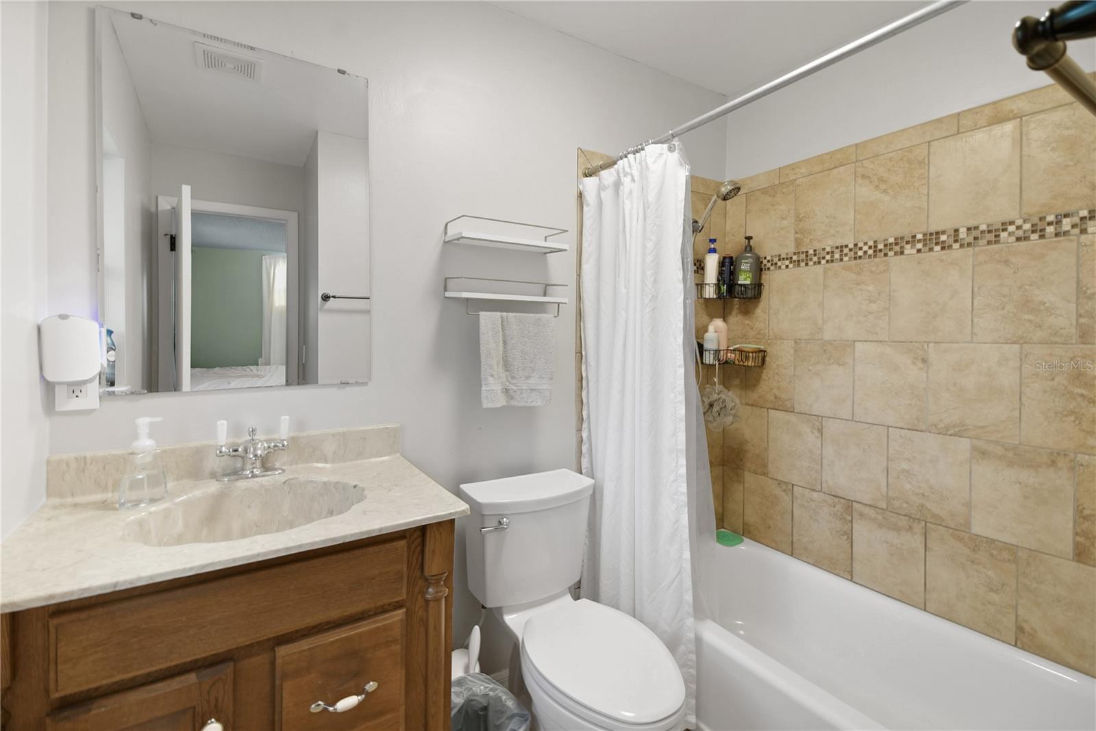 EAST UMATILLA - Residential