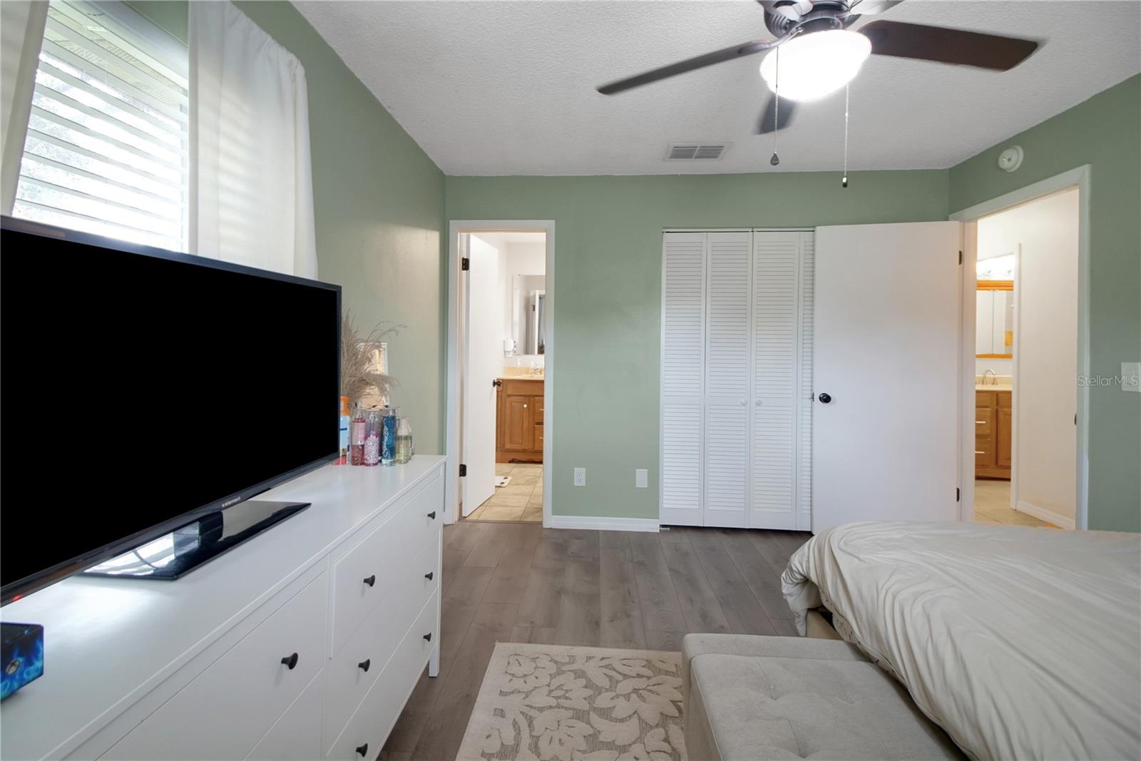 EAST UMATILLA - Residential