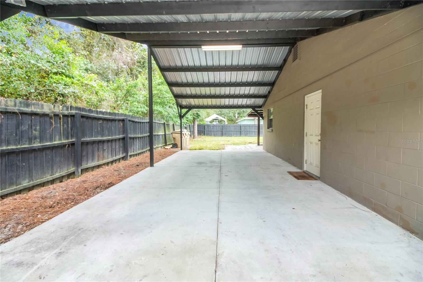 EAST UMATILLA - Residential