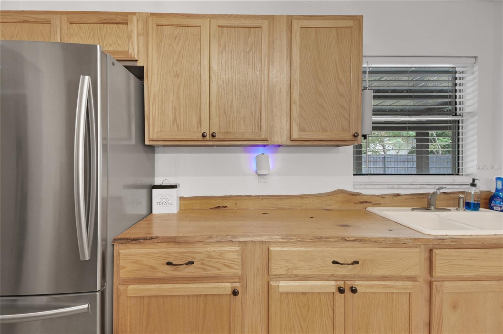 EAST UMATILLA - Residential