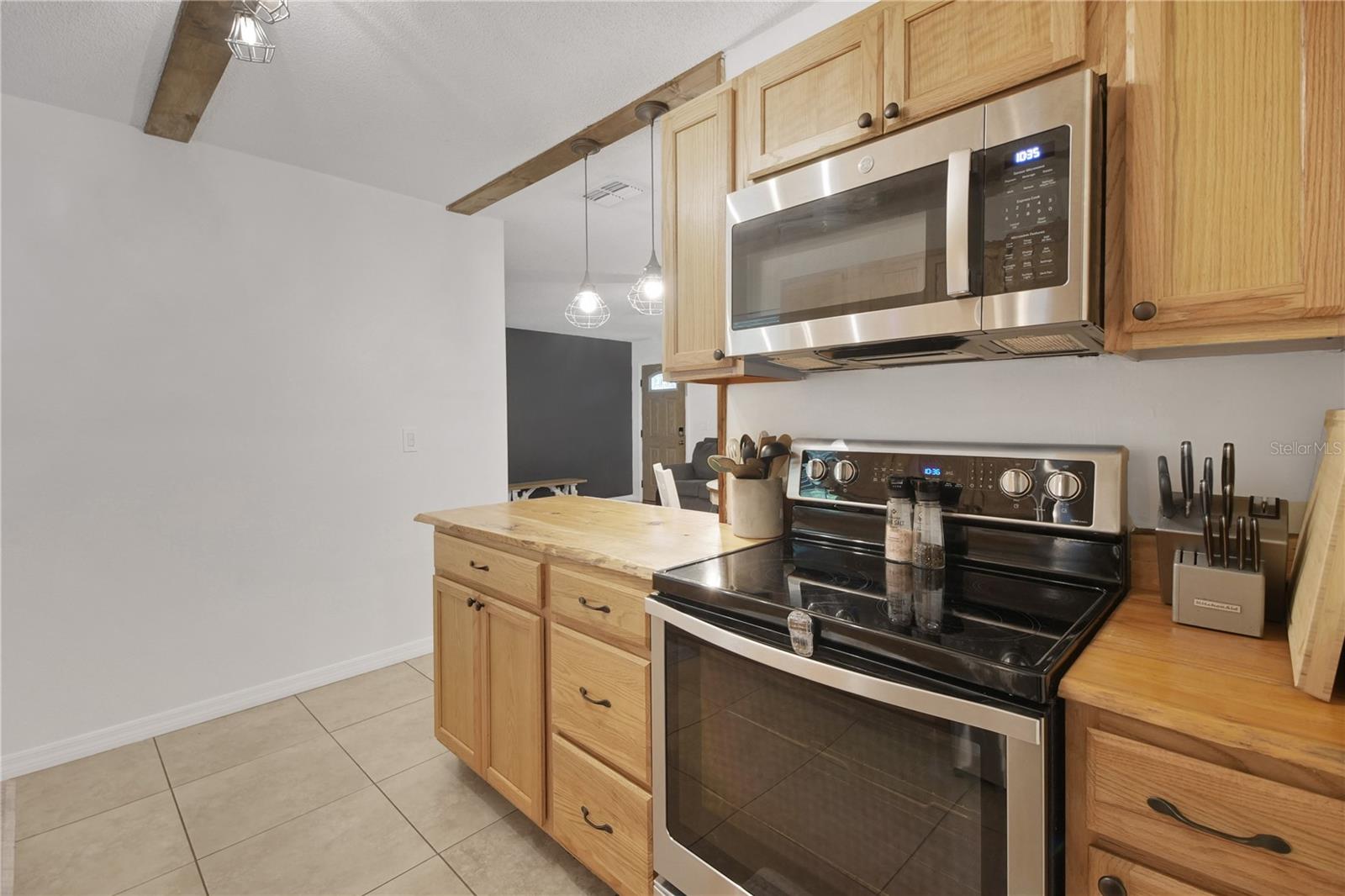 EAST UMATILLA - Residential