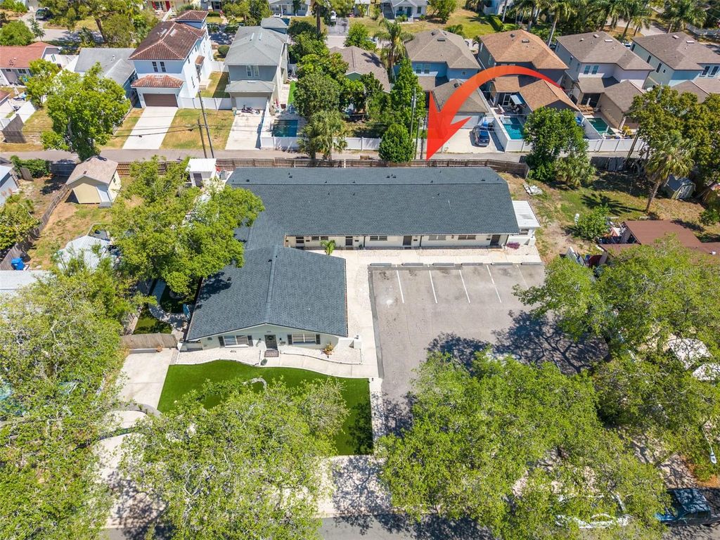 Photo of 535 32nd Avenue N #5, St Petersburg, FL 33704 (MLS # TB8504313)