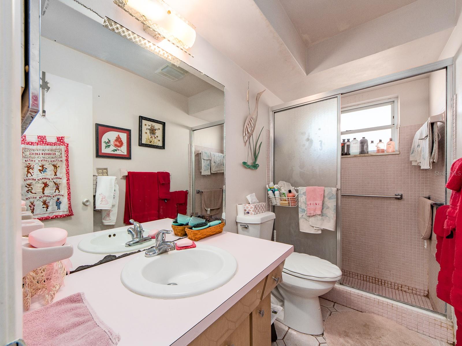 REVELON HEIGHTS - Residential