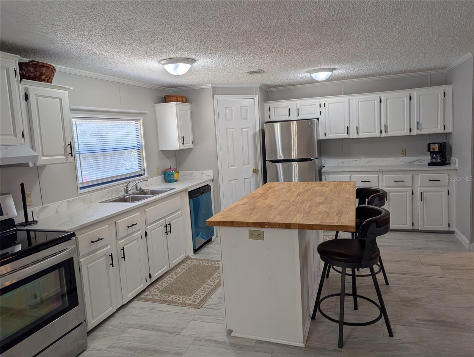 MANHATTAN SEC 21 - Residential