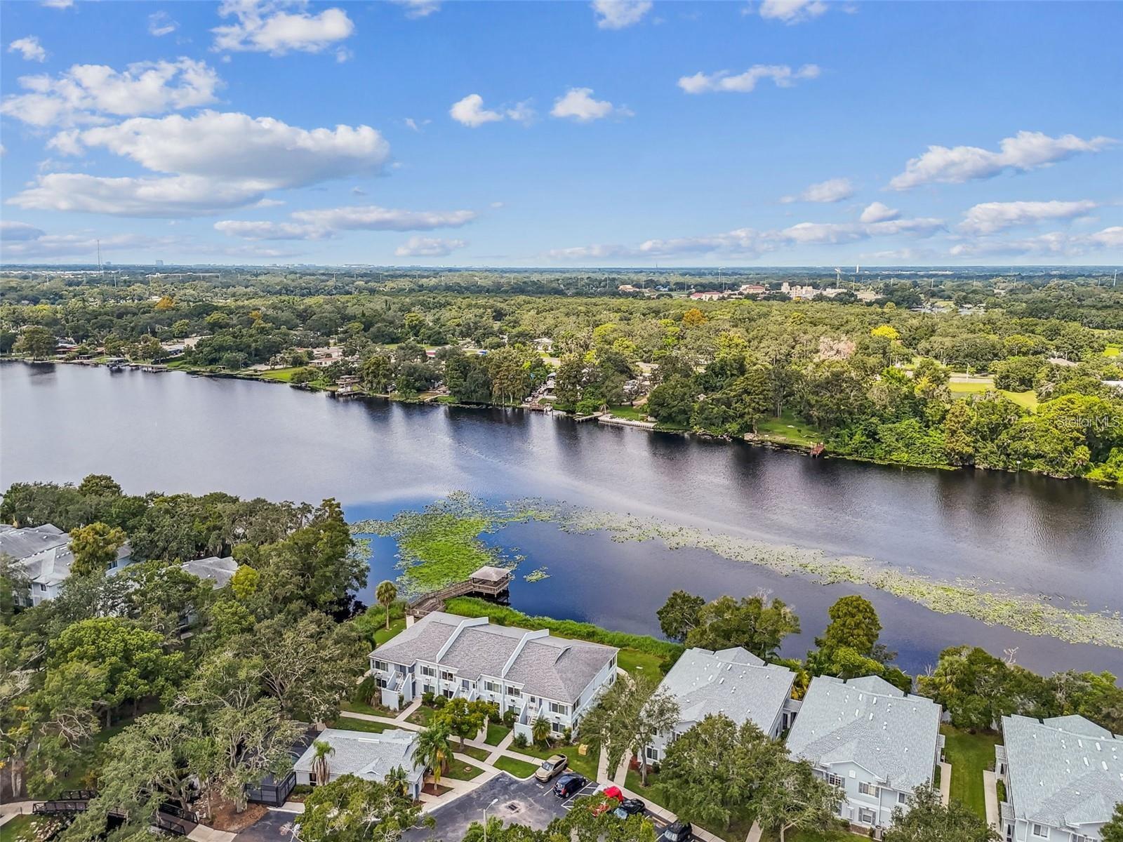 WATERSIDE CONDO II - Residential