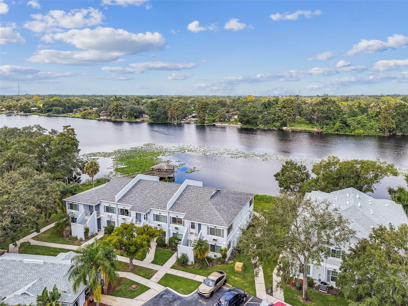 WATERSIDE CONDO II - Residential