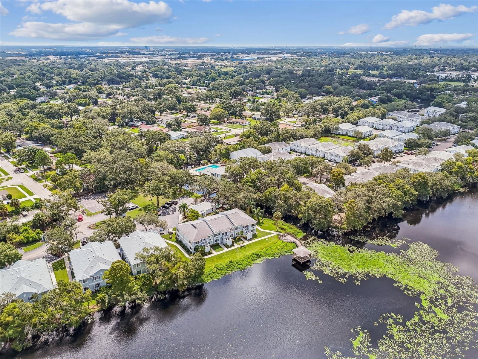 WATERSIDE CONDO II - Residential