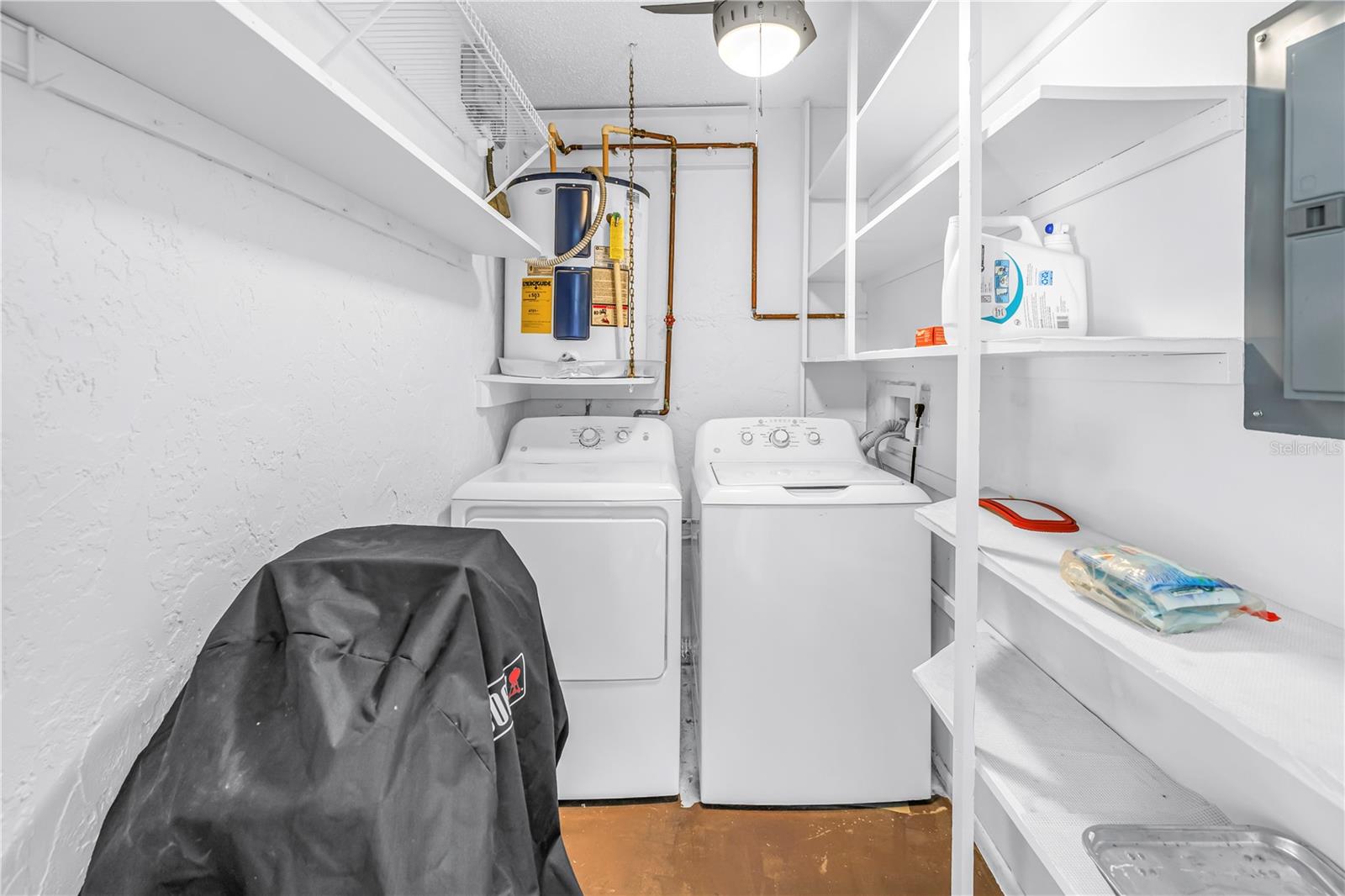 VALENCIA GARDEN - Residential