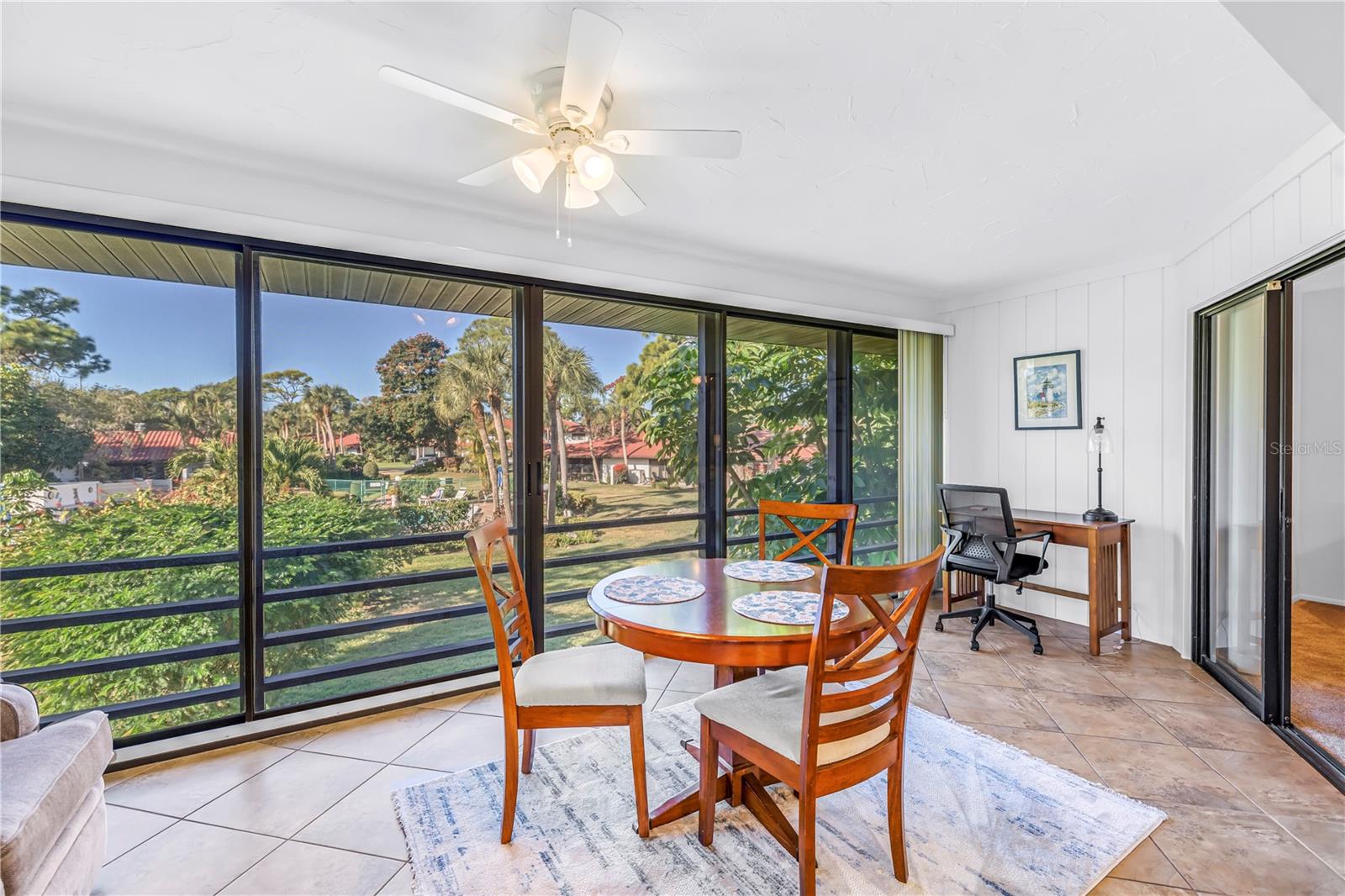 VALENCIA GARDEN - Residential