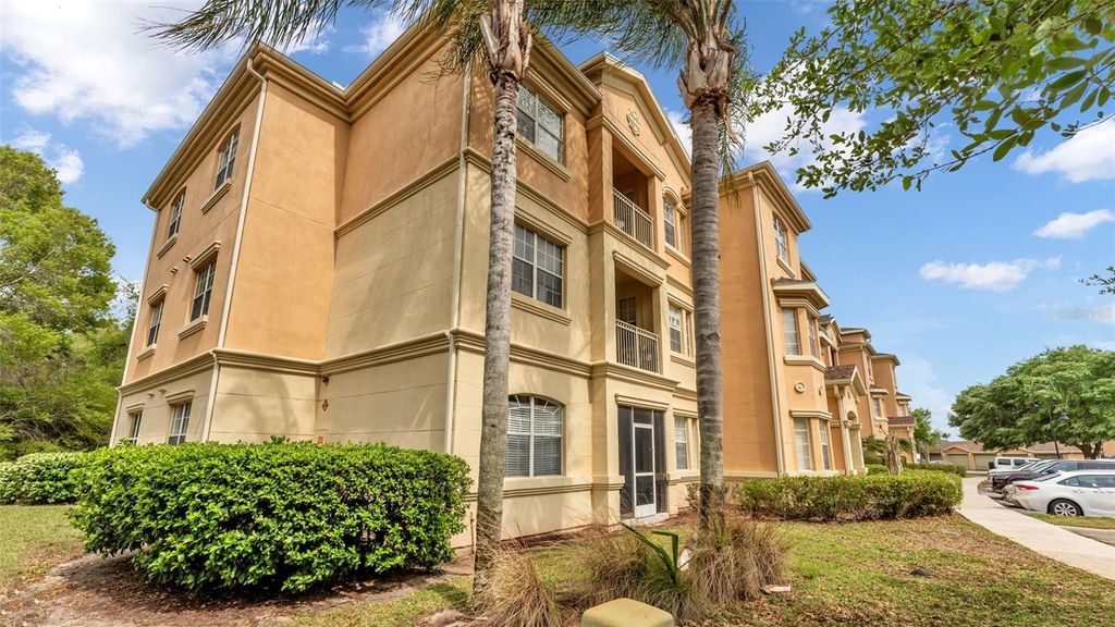 Photo of 412 Terrace Ridge Circle #412, Davenport, FL 33896 (MLS # L4960049)